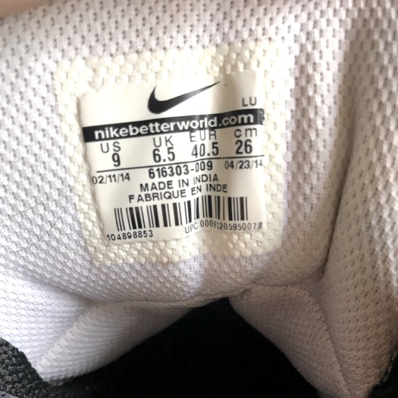 Black Hightop Nike Air Forces - Picture 4 of 4